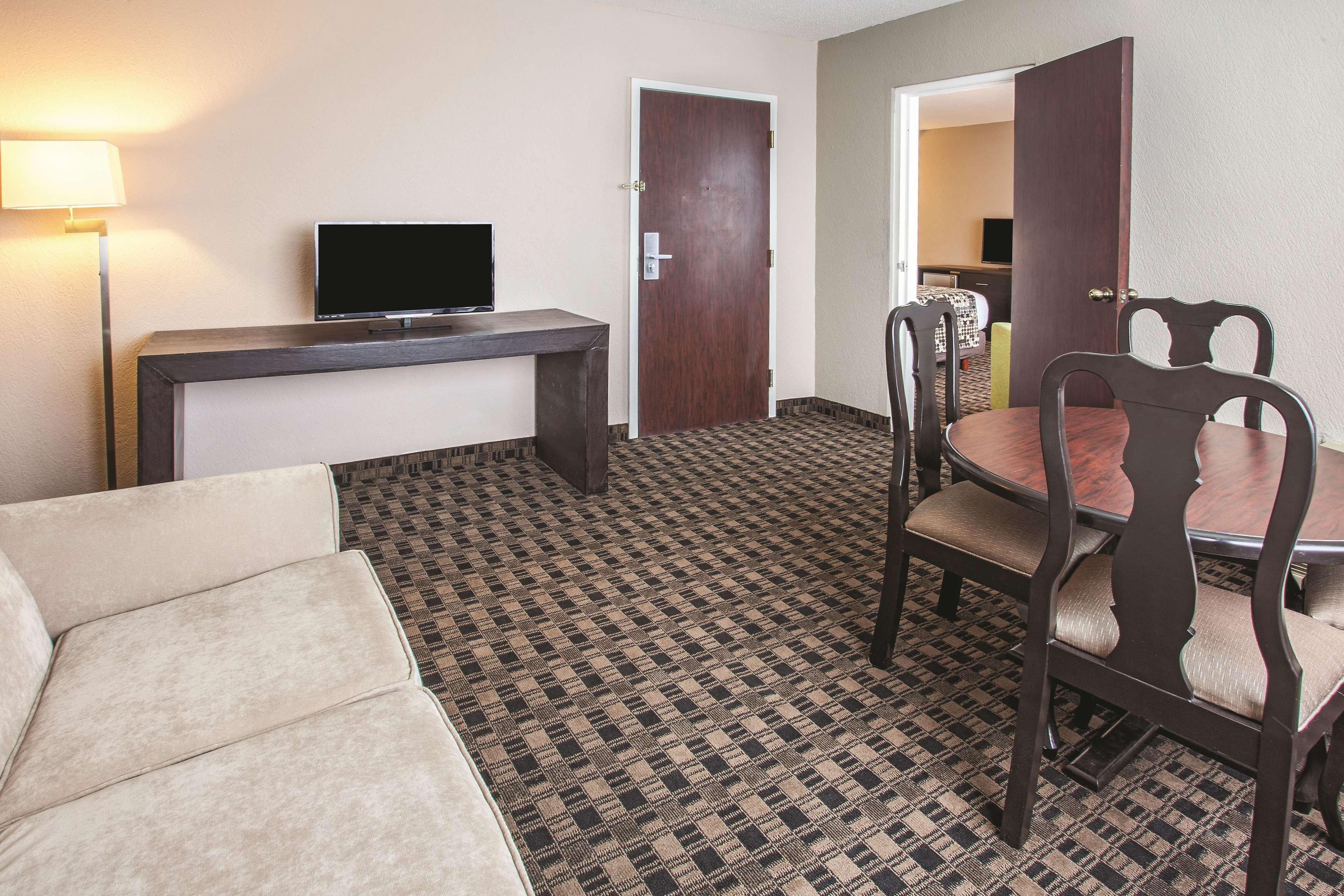 Chn Hotel Monterrey Norte, Trademark Collection By Wyndham Exteriér fotografie