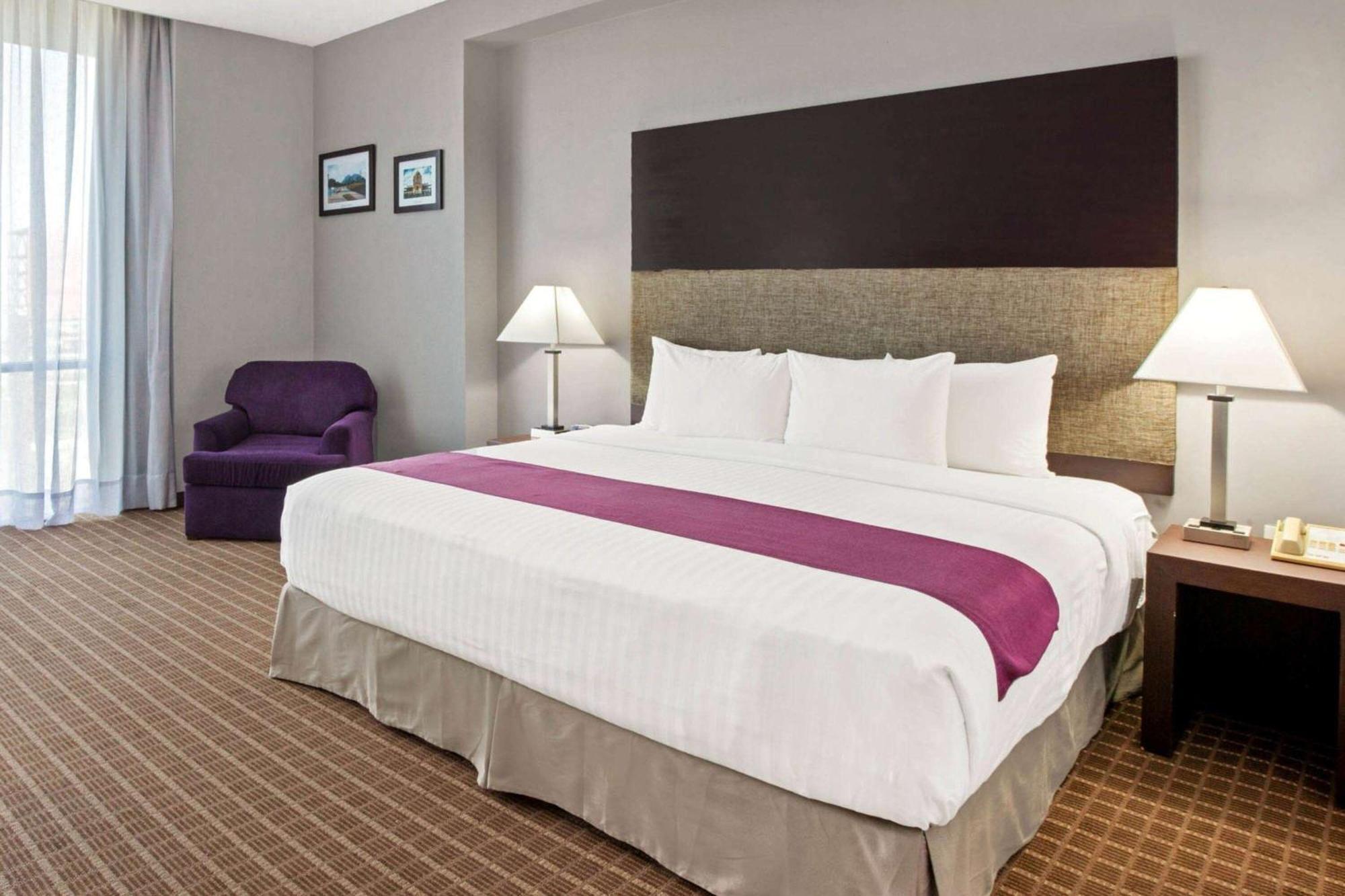 Chn Hotel Monterrey Norte, Trademark Collection By Wyndham Exteriér fotografie