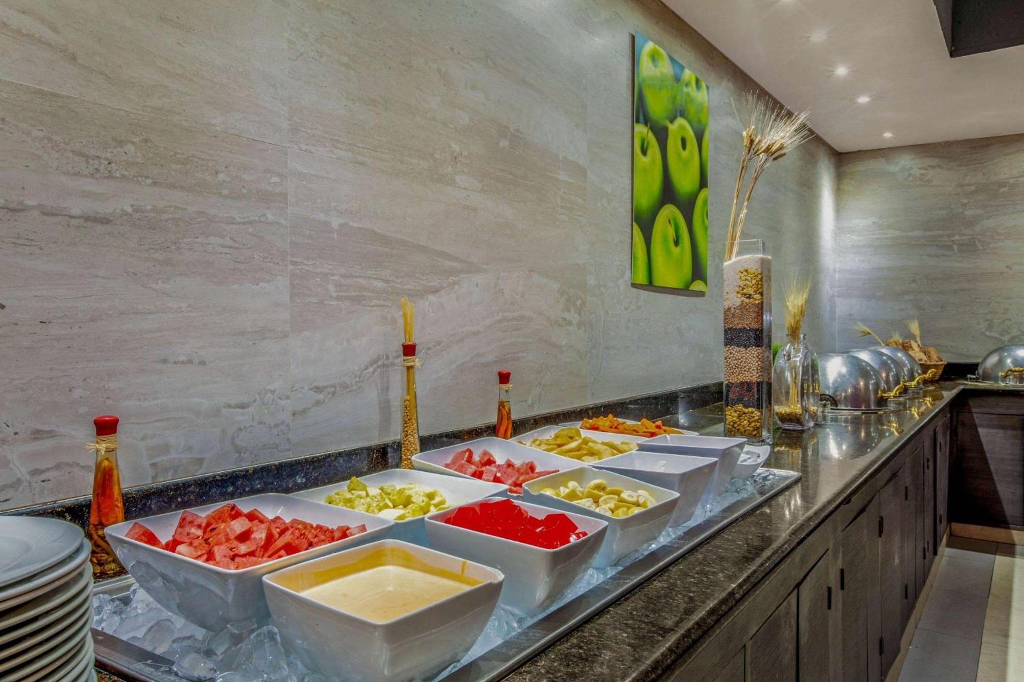Chn Hotel Monterrey Norte, Trademark Collection By Wyndham Exteriér fotografie